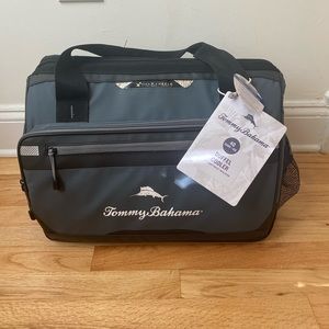 Tommy Bahama 40 can + ice cooler